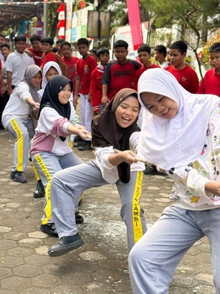 Semarak Kemerdekaan, SMPN 17 Kota Jambi Gelar Lomba 17 Agustus 2025