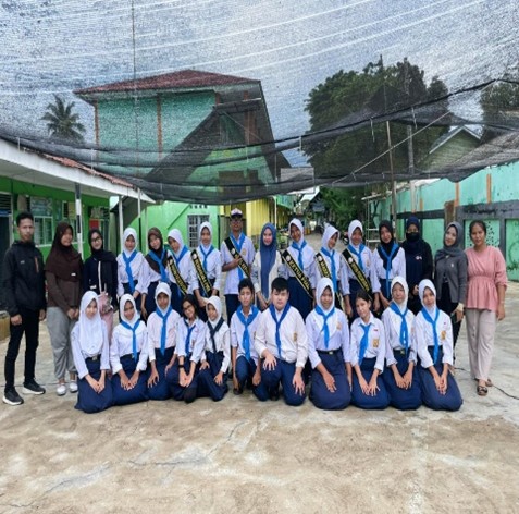 Pelantikan Anggota dan Pengurus PMR SMP Negeri 017 Kota Jambi, Wujudkan Generasi Sehat, Tanggap, dan Sigap